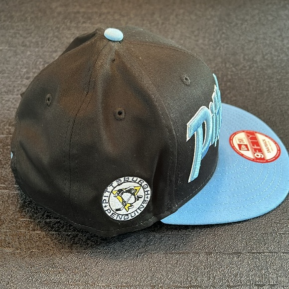 New Era Pittsburgh Penguins Hat - Picture 2 of 8